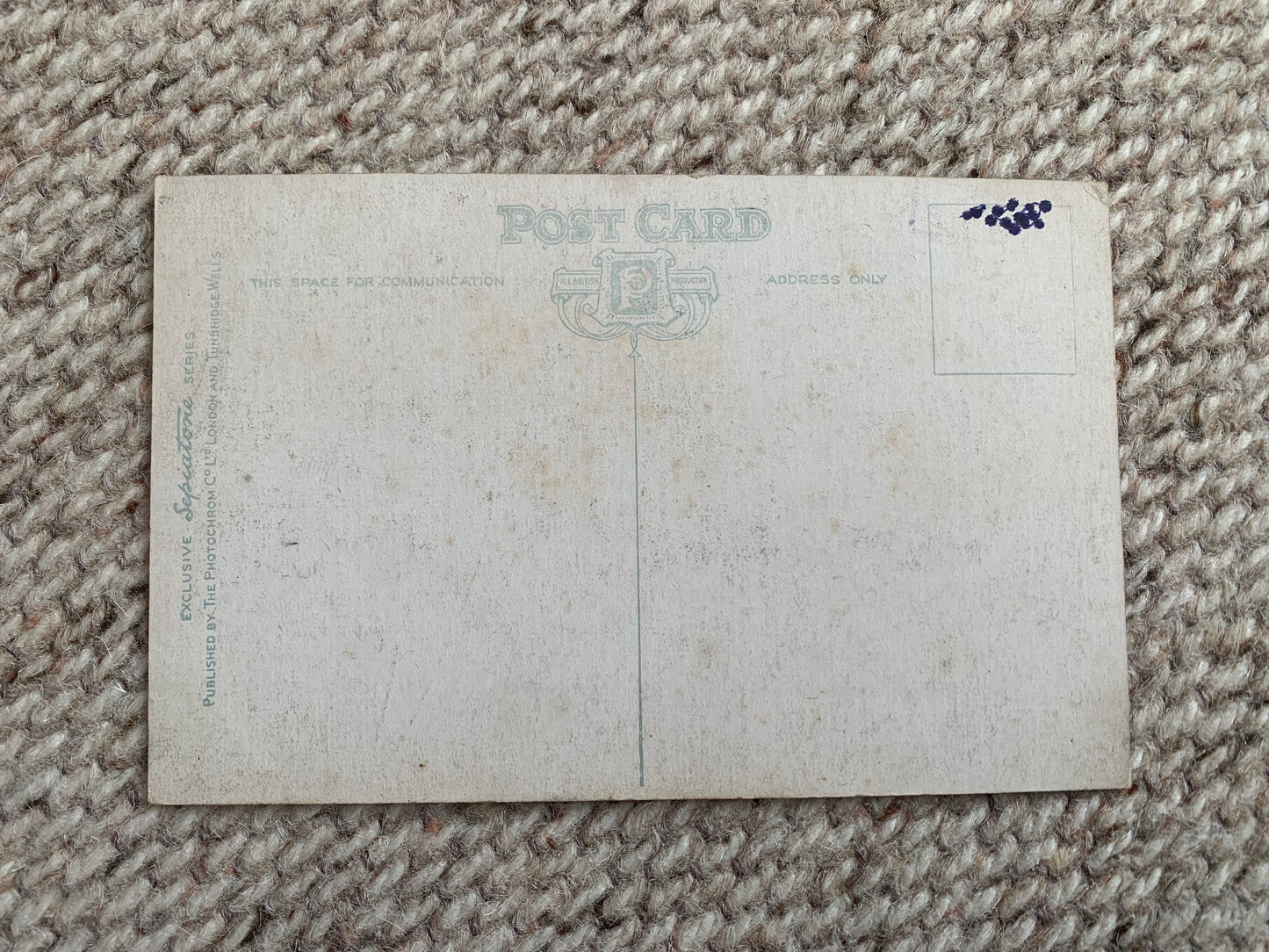 Old postcard - Antique postcard - HULL - CITY HALL and VICTORIA STATUE - UK - Carte Postale - Early 1900's - Unused