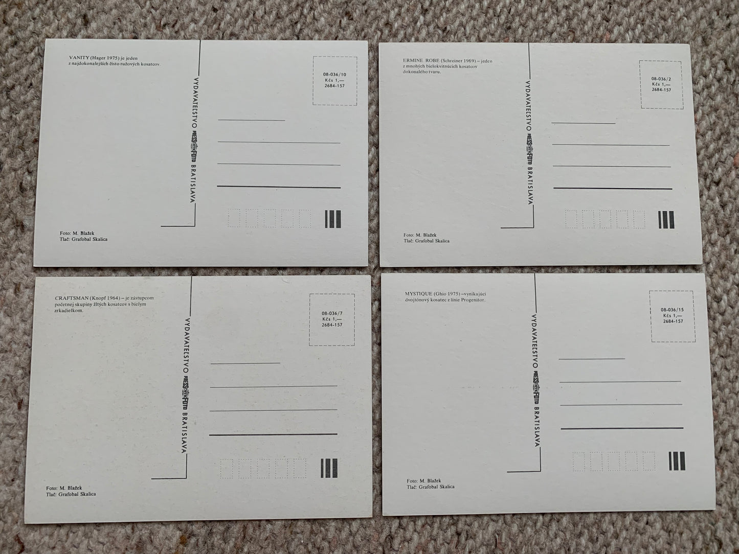 18 Unused FLOWER / FLORAL postcards - IRIS - Perennial plant - Printed in Czechoslovakia - 1980s