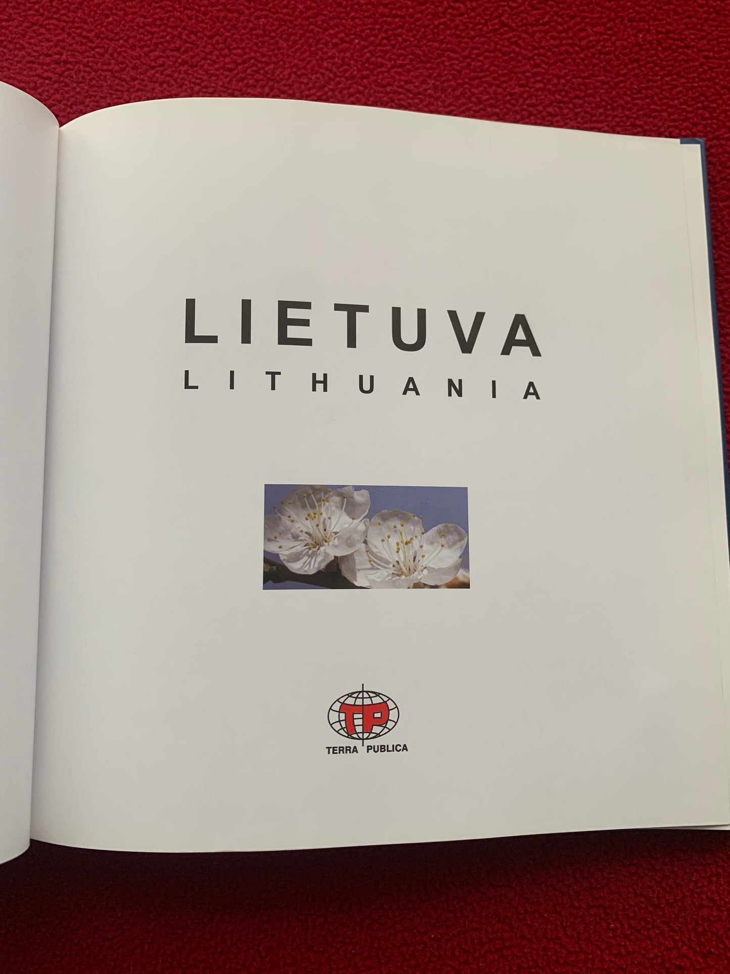 Reference book "LIETUVA" - LITHUANIA - Info and Picture Book - 2007