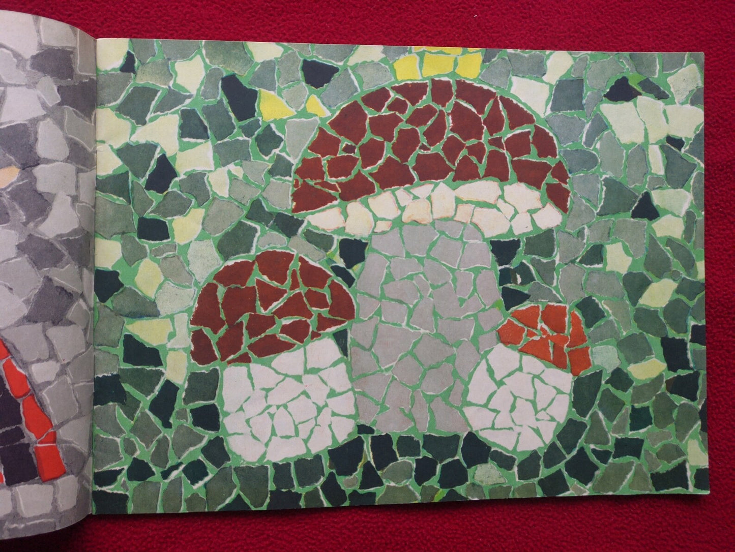 Estonian Children's Craft book - LETS MAKE PAPER MOSAIC - Printed in 1970 - USSR