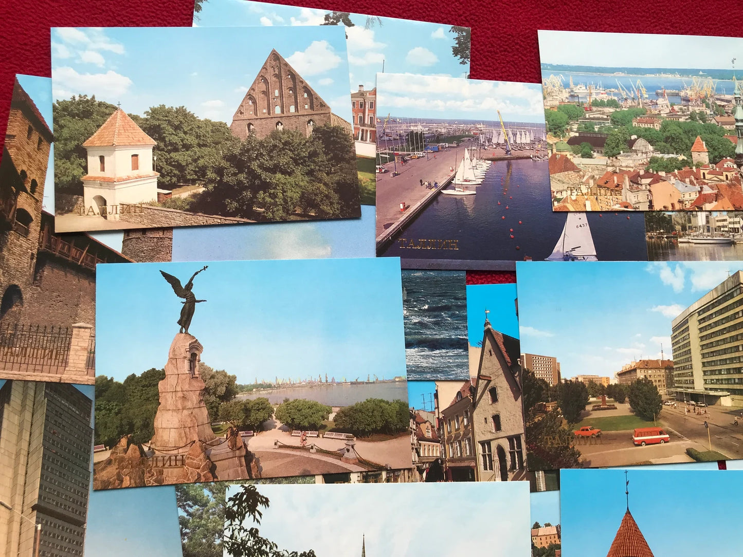 Vintage set of 18 colorful Tallinn postcards - Collectible Tallinn view cards - Soviet Estonia - USSR - 1987 - unused