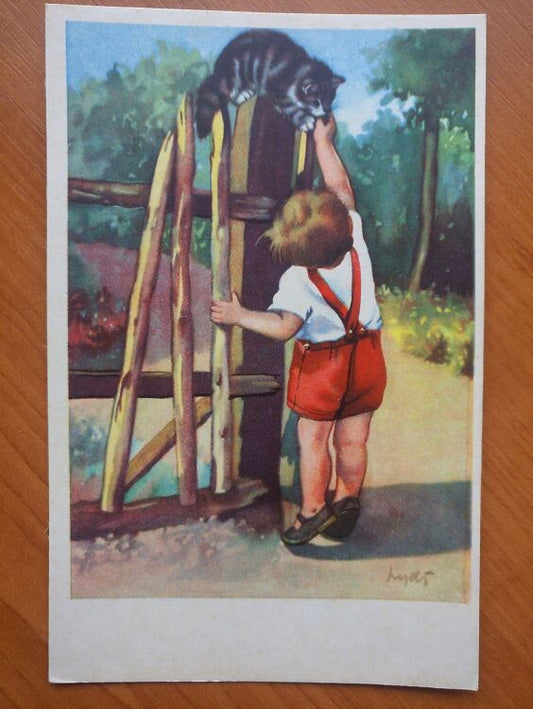 Lovely art postcard - Old Greeting card - Boy feeding Cat - 1930s - unused