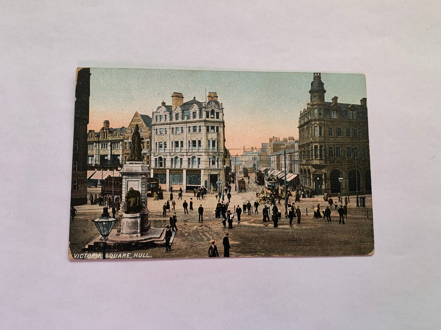 Old postcard - Antique postcard - Victoria Square - Hull - England - Great Britain - Carte Postale - early 1900s - Unused