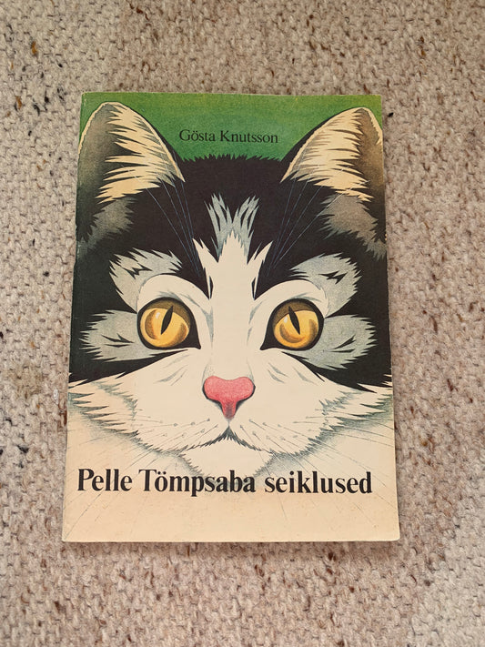 Vintage Estonian Children's Book - PELLE TÖMPSABA SEIKLUSED (The Adventures of Pelle No-Tail) - Gorgeous illustrations - 1986
