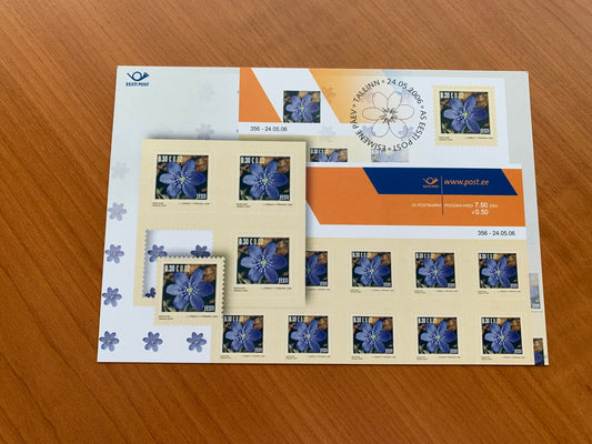 Estonian postcard - Postal stationery - THE LIVERLEAF - Hepatica nobilis - Philately info card - 2006