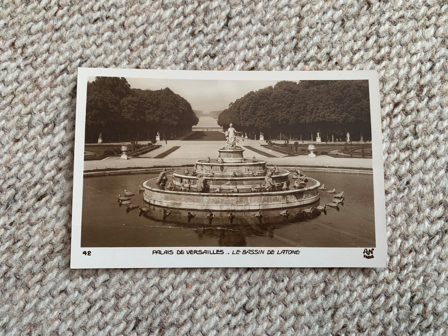 Old postcard - Antique postcard - FRANCE - PALACE OF VERSAILLES - THE LATONA BASIN - Carte Postale - Early 1900's - Unused
