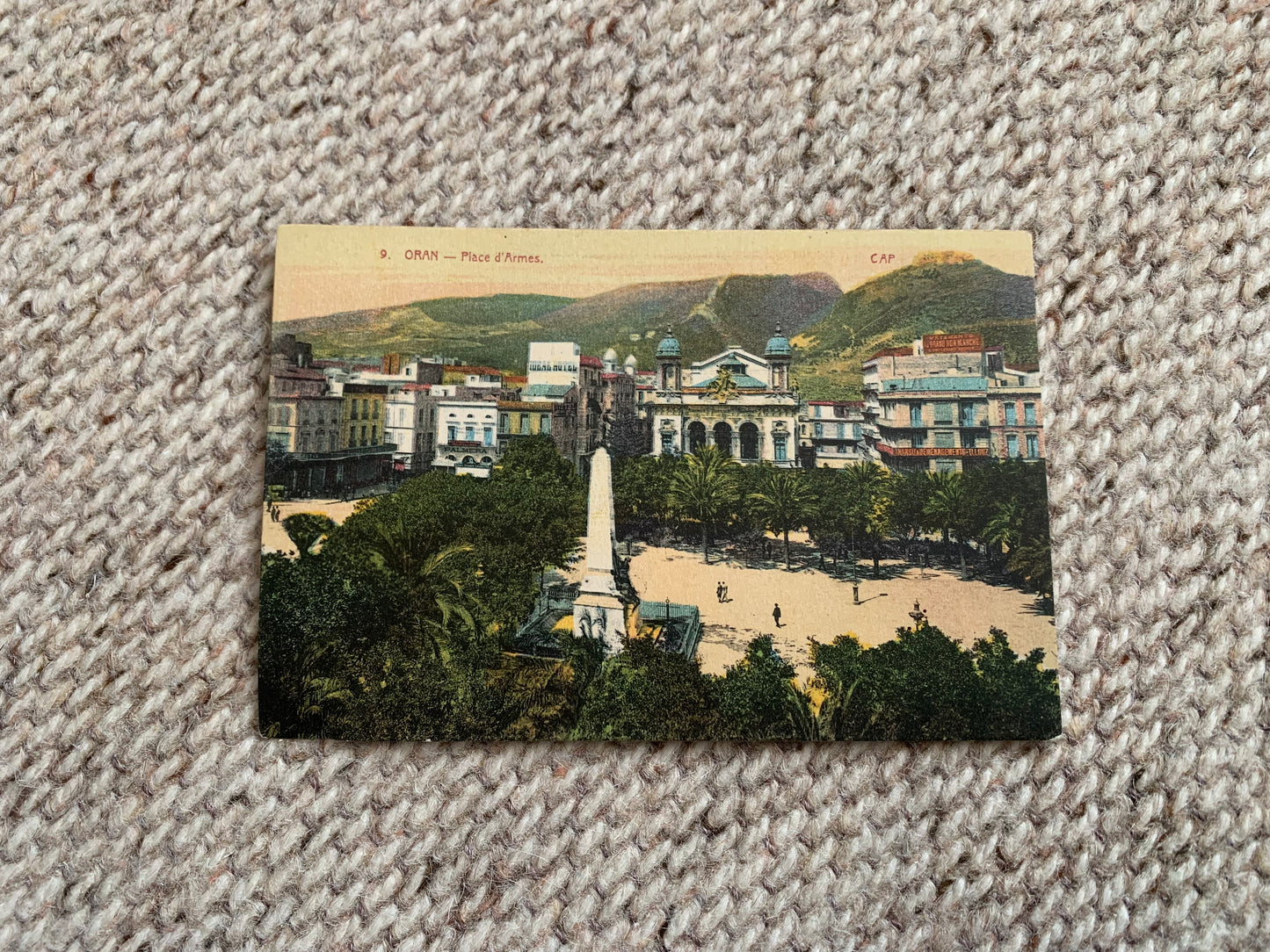 Old postcard - Antique postcard - ALGERIA - AFRICA - ORAN - Place D'Armes - Carte Postale - Early 1900's - Unused