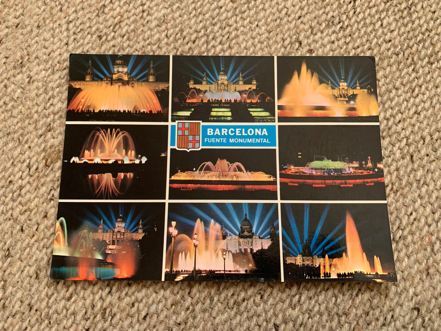 Spain postcard - BARCELONA - Fuente Monumental - Monumental Fountain - 2000's - unused