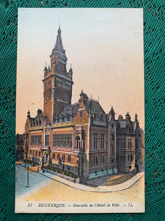 Old postcard - Dunkerque - Ensemble de l'Hotel De Ville LL - 57 - France - early 1900's
