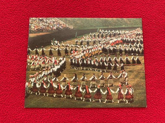 Estonian Dance And Song Festival postcard - Girls are dancing in Estonian Folk Dresses - 1975 - unused