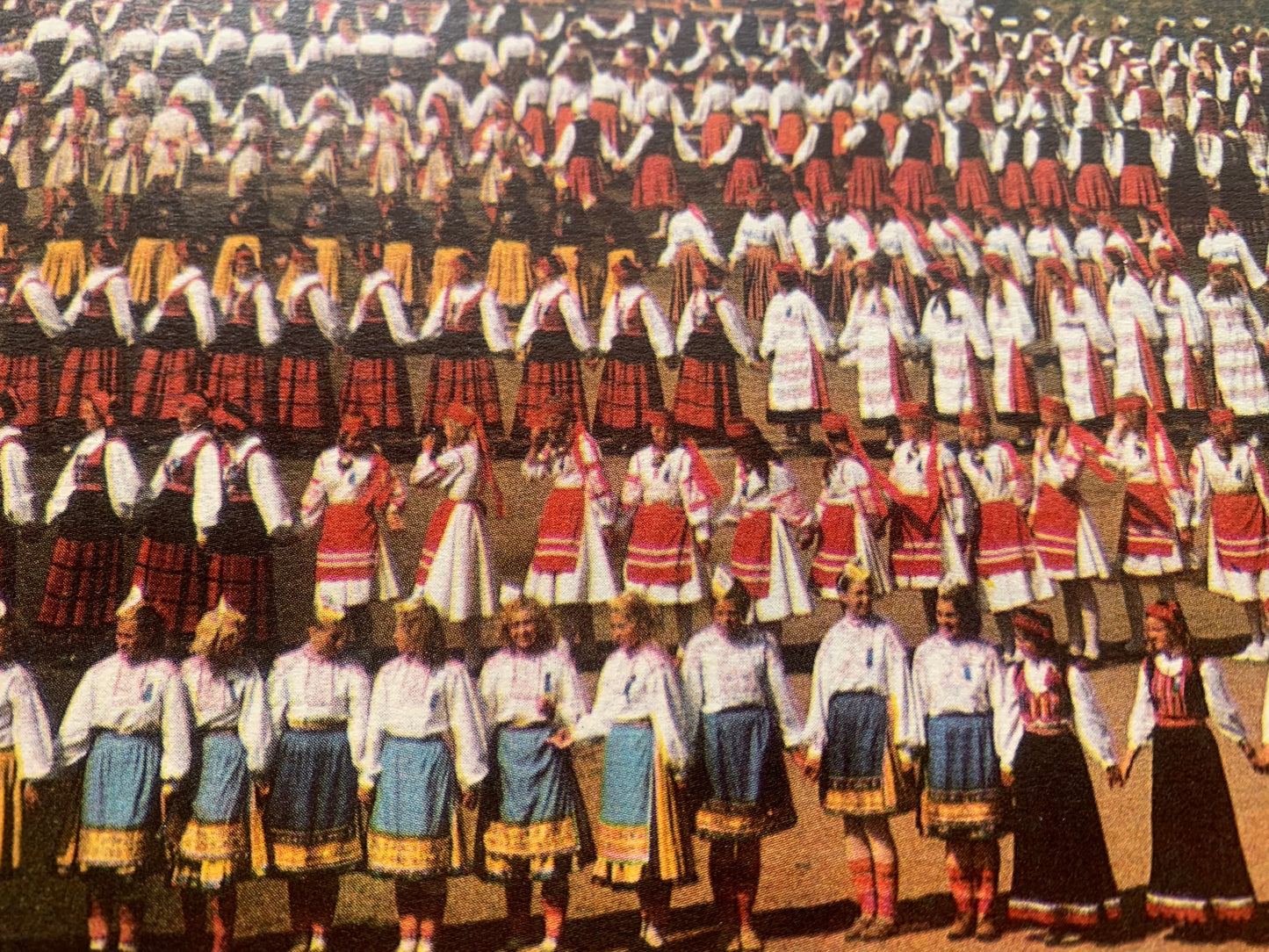 Estonian Dance And Song Festival postcard - Girls and women are dancing in Estonian Folk Dresses - 1975 - unused