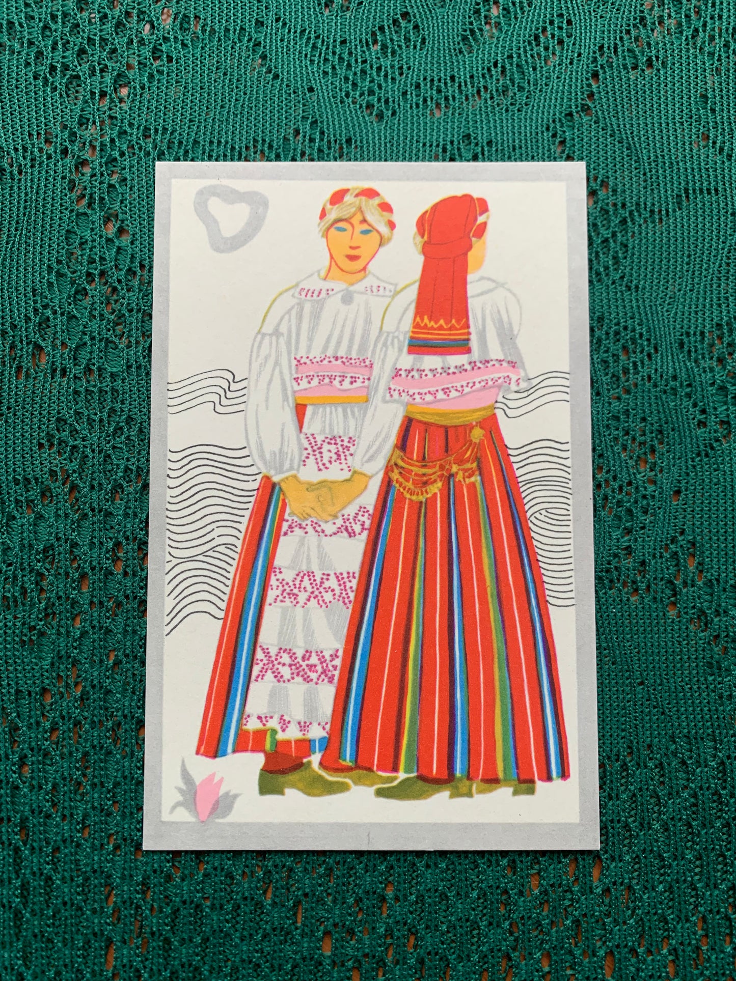 Estonian art postcard - Artist V.Tolli - Women from Hiiumaa island in Pühalepa Folk costume - 1975 - unused