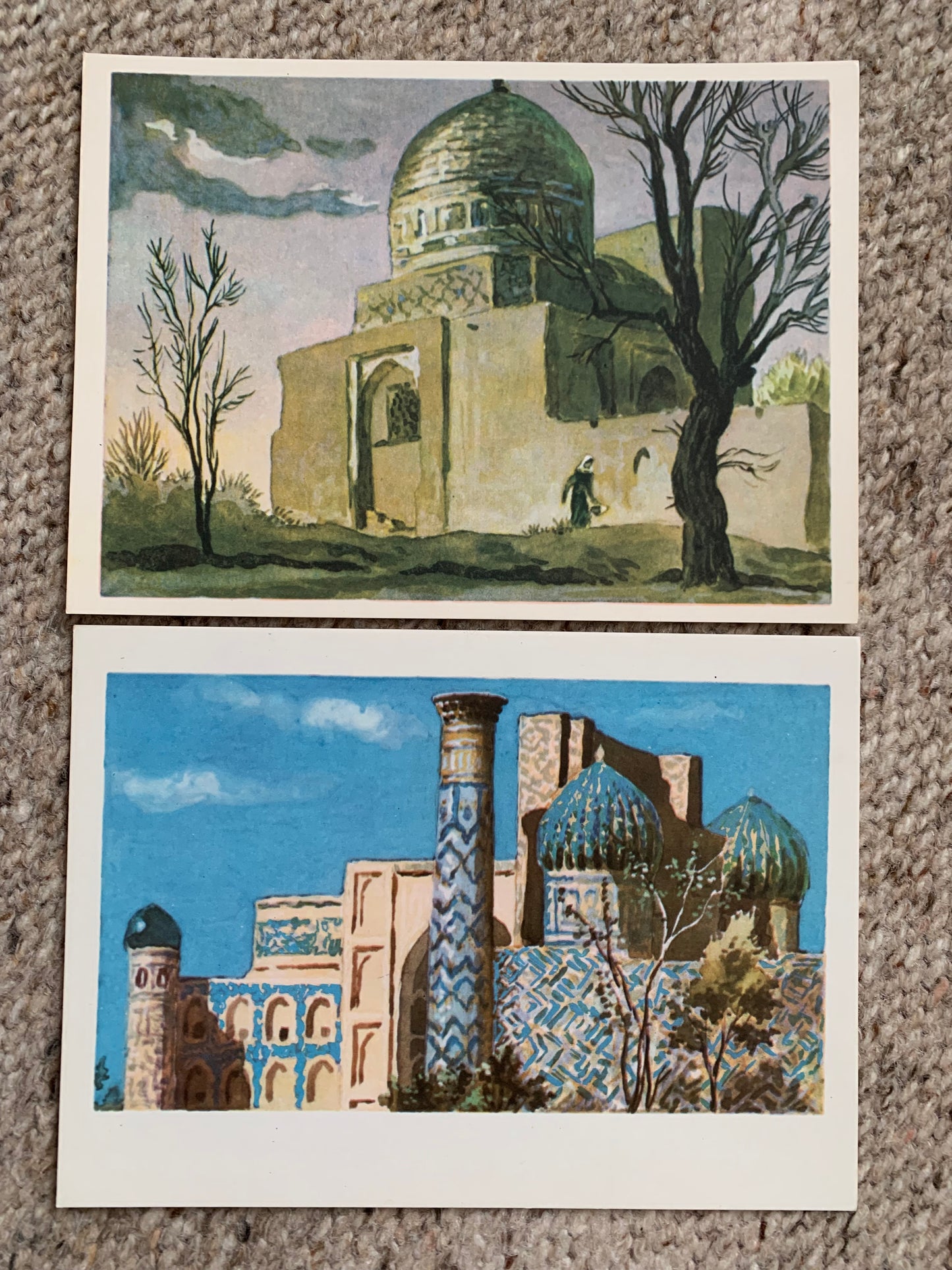 SAMARKAND POSTCARDS - Set of 10 unused color art postcards - Artist R. Levitsky - Printed in USSR 1973 - Uzbekistan Mausoleums - Collectible cards