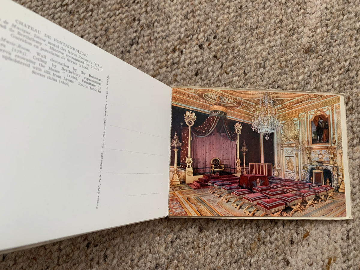 POSTCARDS in booklet - Fontainebleau - 12 Cartes Postales En Couleurs Du Chateau - Colored Postcards From The Castle in France