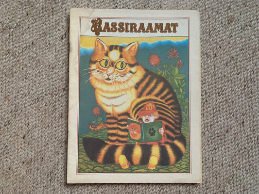 Vintage Estonian Children's Book - CAT BOOK - Gorgeous cat illustrations - Printed in USSR - 1990