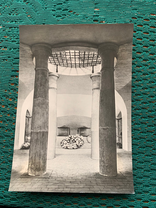 Old German photo postcard - Weimar - Goethe and Schiller crypt - 1960s - Unused
