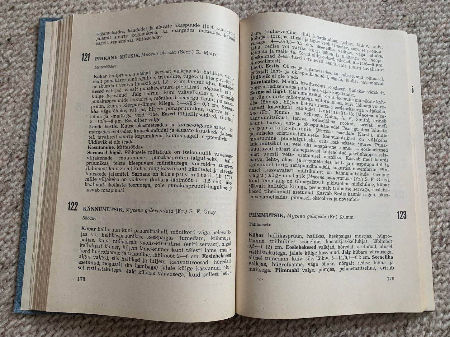 Vintage Reference Book in Estonian - SEENED - MUSHROOMS - Printed in USSR - 1966