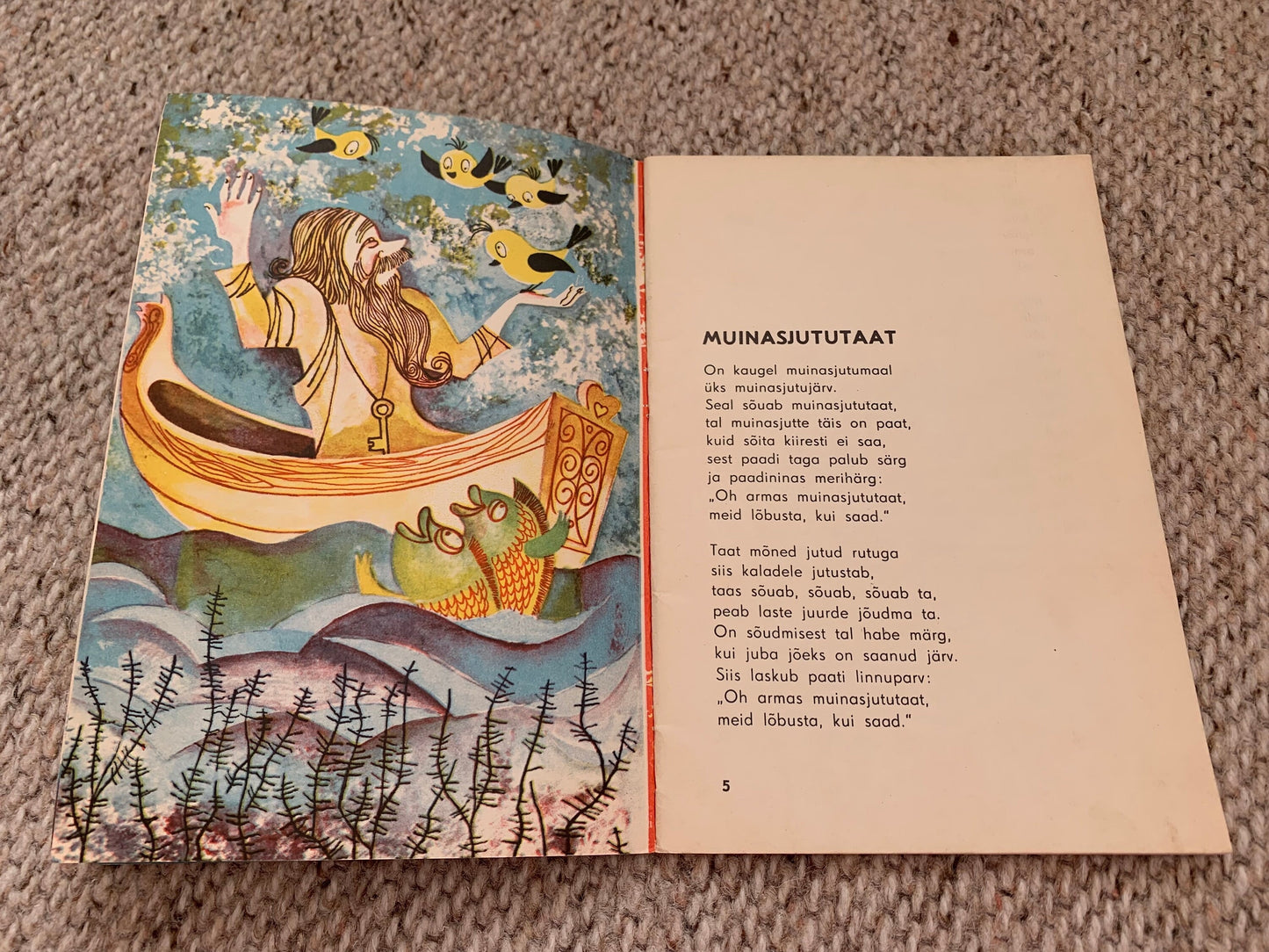 Vintage Estonian Children's Book - MERE TAGA, METSA TAGA (Behind the Sea, Behind the Forest) - Gorgeous illustrations - 1969