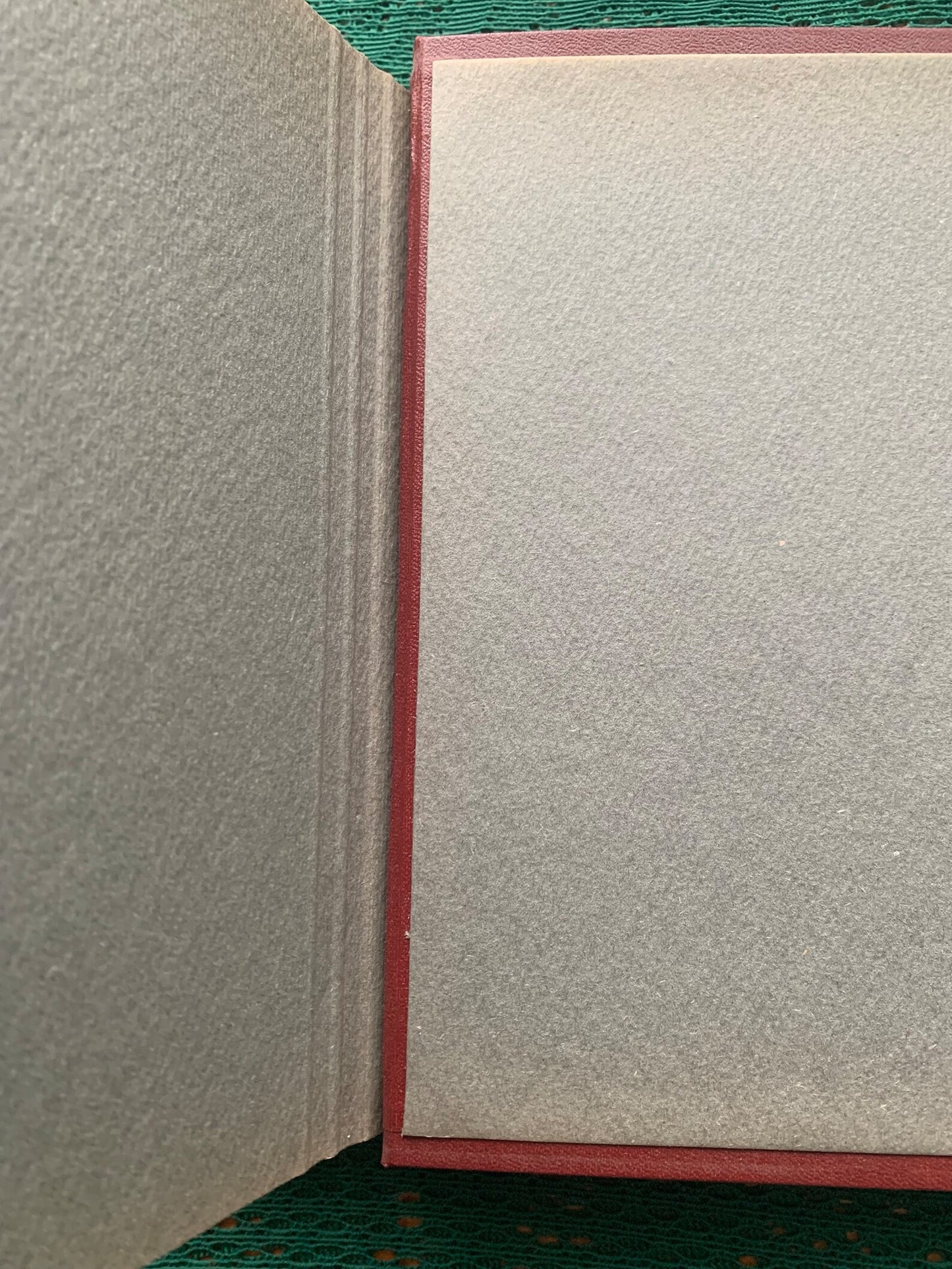 Vintage unused photo album from 1970s - Red Soviet photo album with strong cardboard sheets - Journaling, scrapbooking album - Craft supply