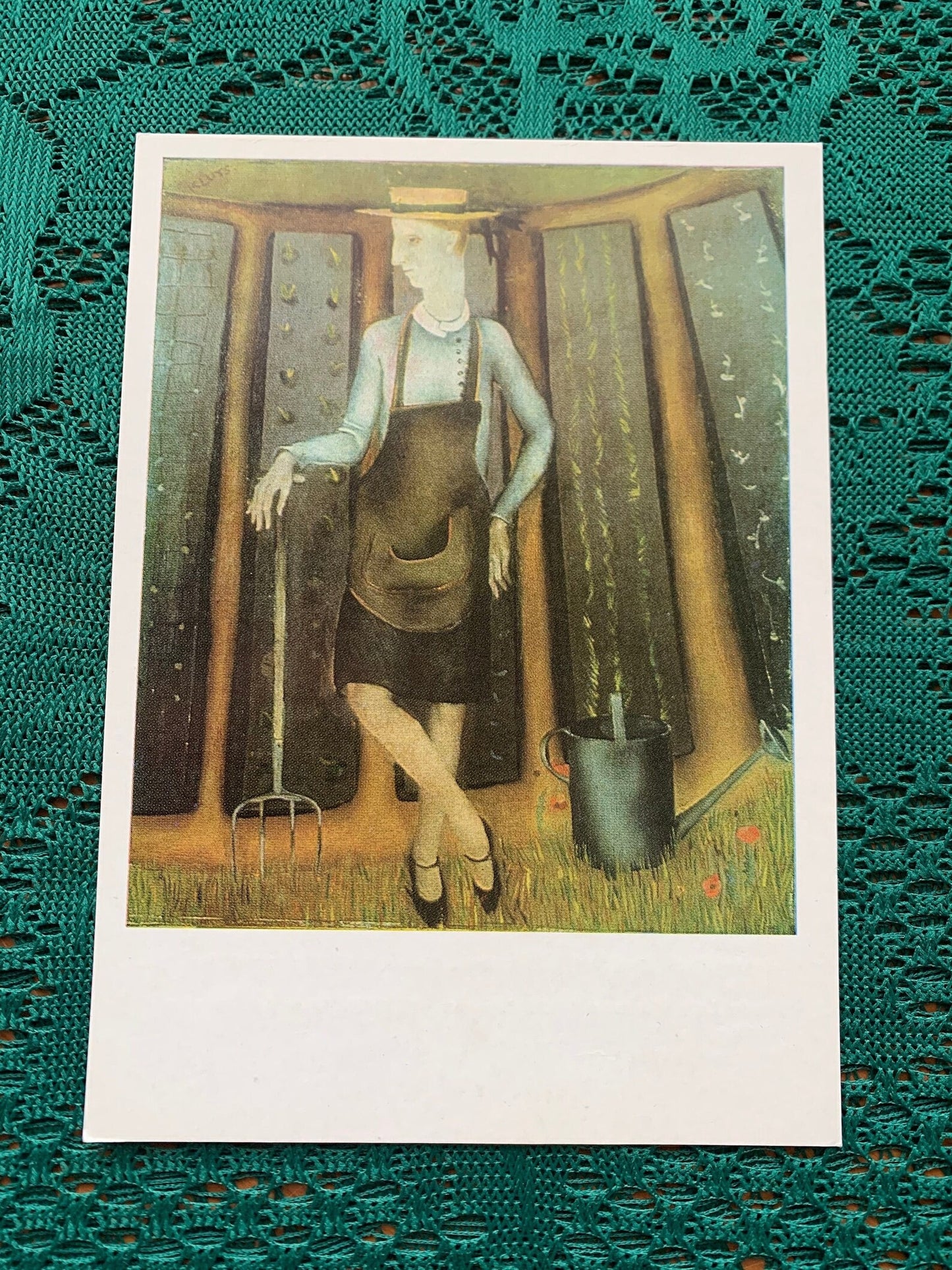 Estonian art postcard - Artist Karin Luts - Gardener - Printed in USSR - 1983 - unused