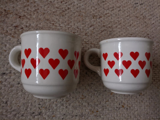 Set of 2 Czechoslovakia ceramic coffee/tea cups with red HEARTS - Ditmar-Urbach 89 - Vintage collectible tableware - Home decor tableware