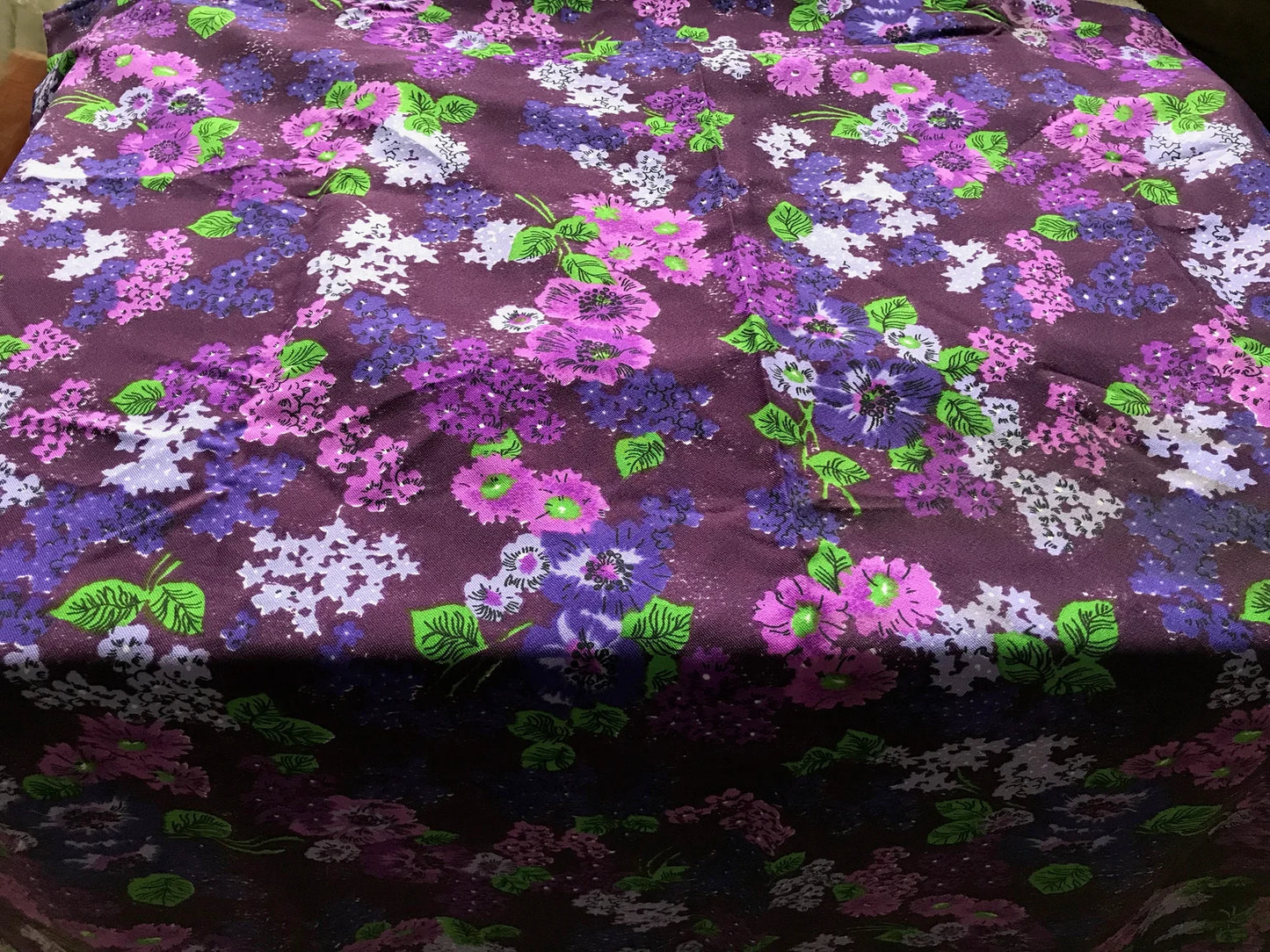 Vintage Fabric in Violet/Lilac/Purple Colours - 260 x 100 cm / 102.4 x 39.4 in - Soviet Russian Cotton Satin Fabric for Sewing Home Textile