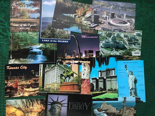 Set of 18 USA postcards - 1960s-1970s - unused